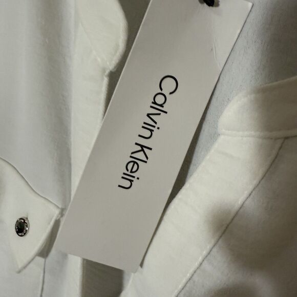 NWT Calvin Klein Top XL Soft White V-Neck Roll Tab Sleeve Career Office Button - Picture 10 of 11